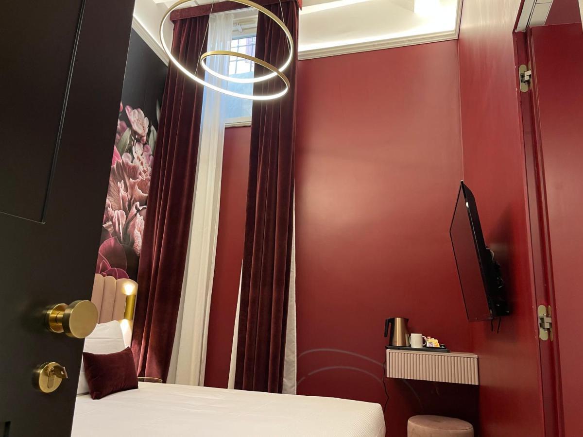 Palazzetto Trevi Hotel Rome Bagian luar foto